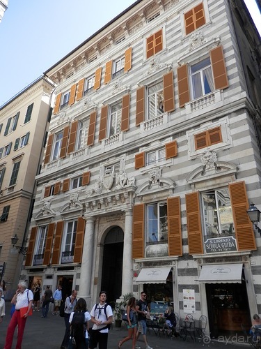 Генуя - дворцы и панорама