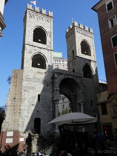 Генуя - дворцы и панорама