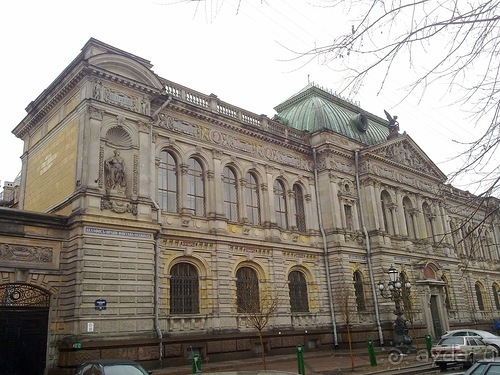 Вернулся из Петербурга