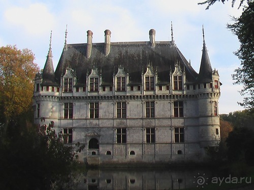 Замки Луары: Вилландри - Азей ле Ридо - Юссе - Шинон - Сомур