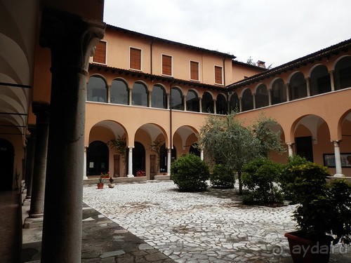 Брешиа - Santa Giulia и San Cristo