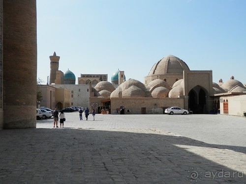 Продолжаю прогулку по Бухаре