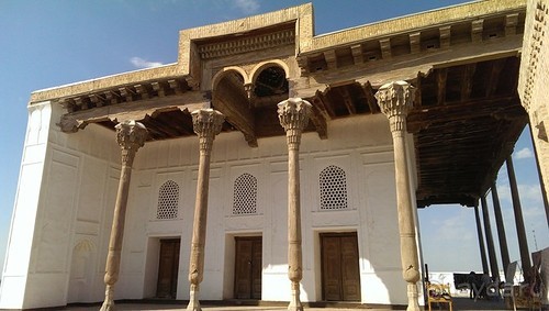 Продолжаю прогулку по Бухаре