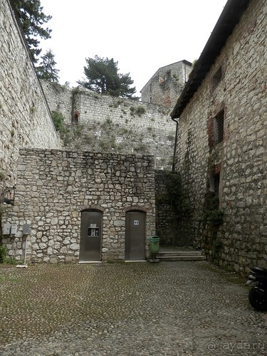 Замок в Брешиа и немного по городу