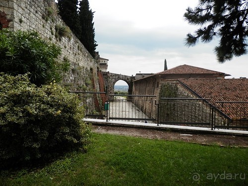 Замок в Брешиа и немного по городу