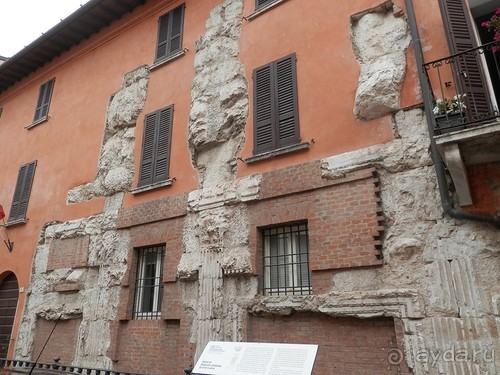 Замок в Брешиа и немного по городу