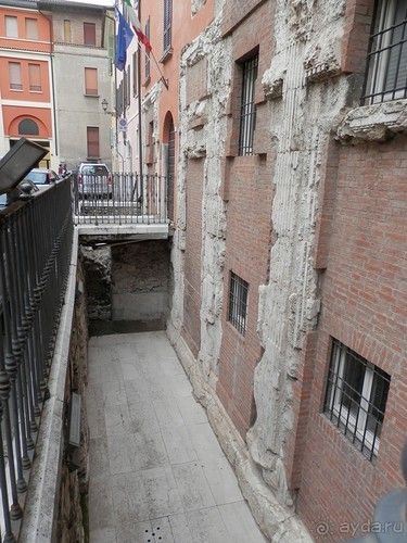 Замок в Брешиа и немного по городу