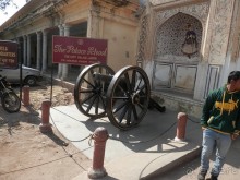 Джайпур - дворец магараджей, магазины и этническая деревня