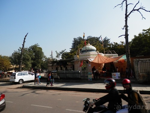 Джайпур - дворец магараджей, магазины и этническая деревня