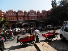 Джайпур - дворец магараджей, магазины и этническая деревня