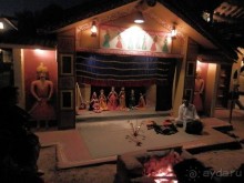 Джайпур - дворец магараджей, магазины и этническая деревня