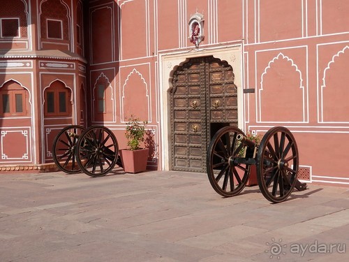 Джайпур - дворец магараджей, магазины и этническая деревня