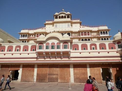 Джайпур - дворец магараджей, магазины и этническая деревня