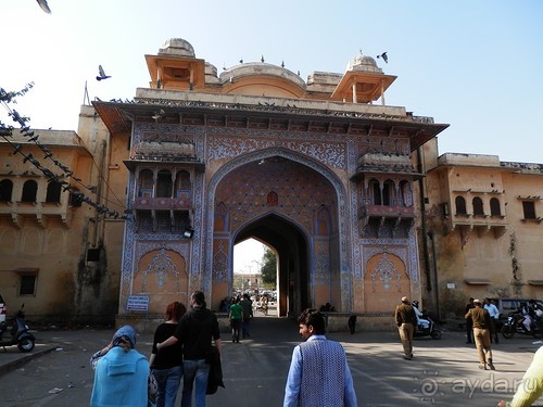 Джайпур - дворец магараджей, магазины и этническая деревня