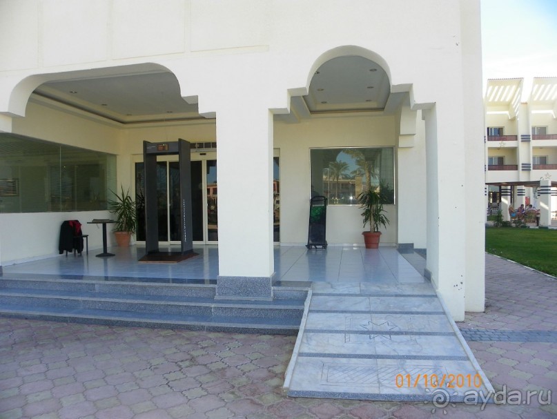 Новый отель.