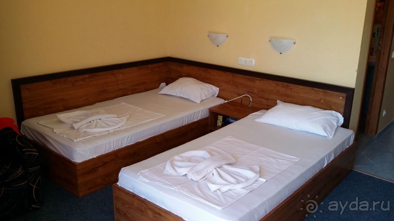 Впечатления 50%/ на 50% хорошие и плохие одновременно.