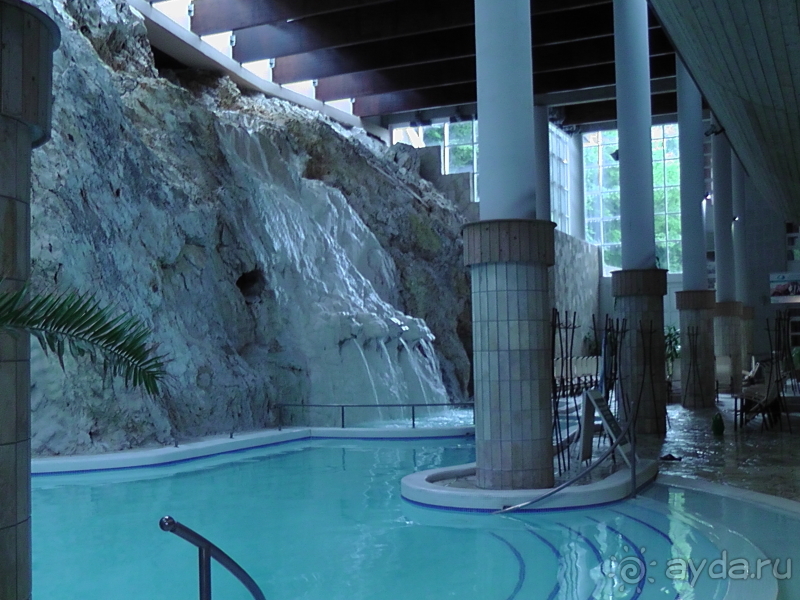 Мишкольц-Тапольца. Это Венгрия!  В гостях у подземных гномов, купальня в горе.