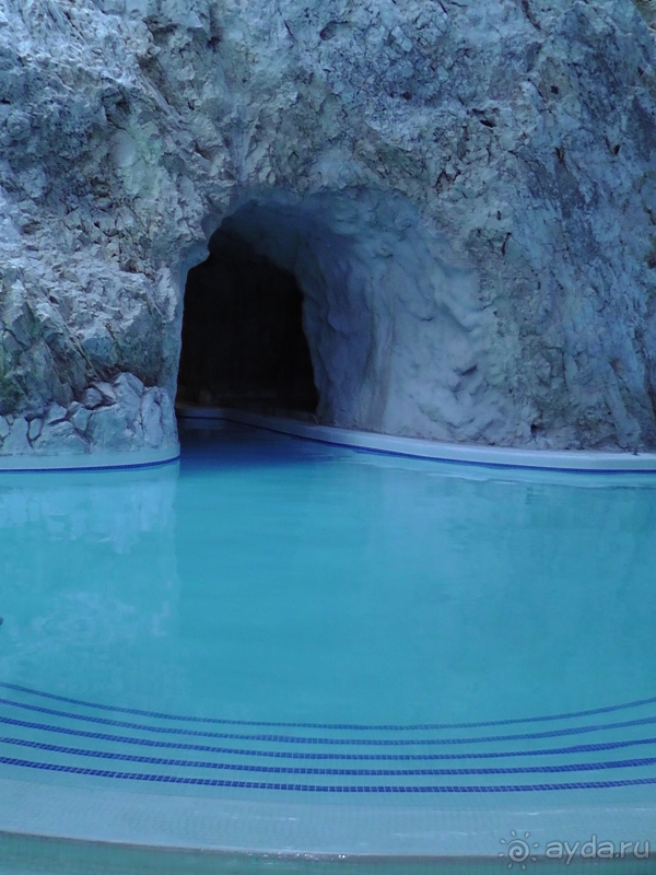 Мишкольц-Тапольца. Это Венгрия!  В гостях у подземных гномов, купальня в горе.