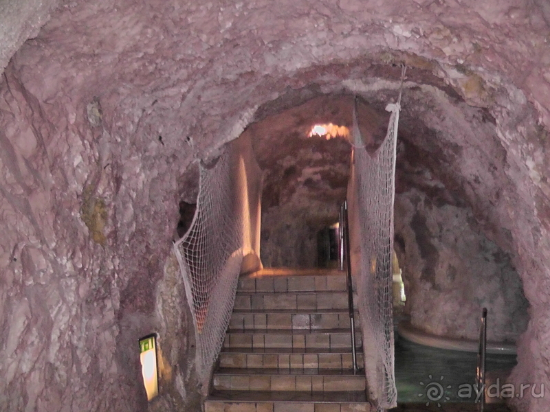 Мишкольц-Тапольца. Это Венгрия!  В гостях у подземных гномов, купальня в горе.