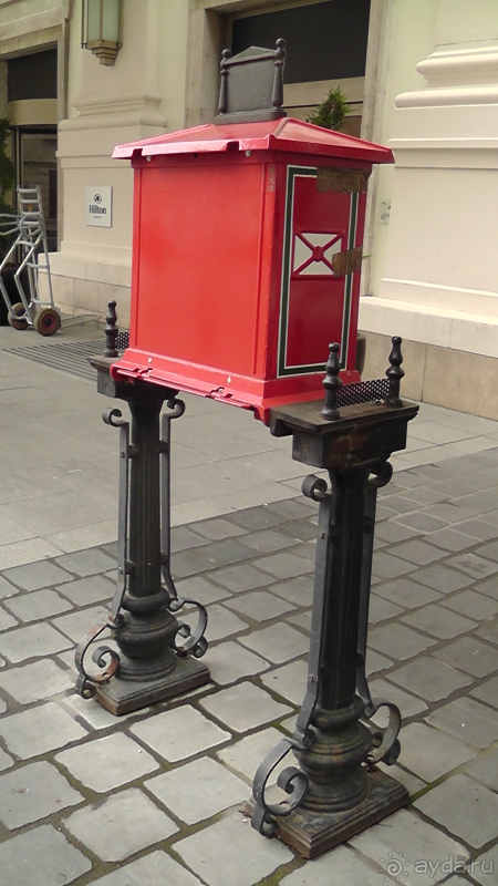 Будапешт. Это Венгрия.  Буда и крепость - 