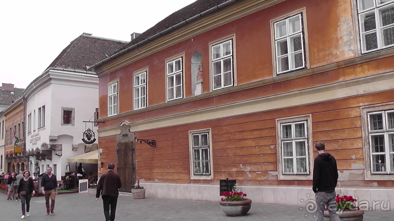 Будапешт. Это Венгрия.  Буда и крепость - 