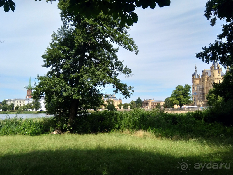 Мекленбург-Передняя Померания, Германия. Шверин -замковый парк.