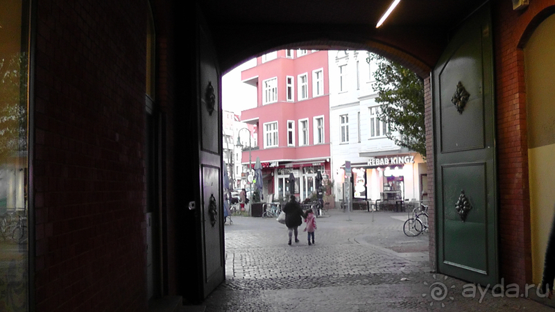 Альбом истории "Берлин, Германия. Где живут сами берлинцы, район Пренцлауэерберг."