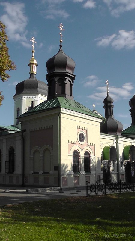 Альбом отзыва "Киев, Ботанический сад. Весна-лето, осень-зима, а в середине Вечность! Вечность - Ионинского монастыря."