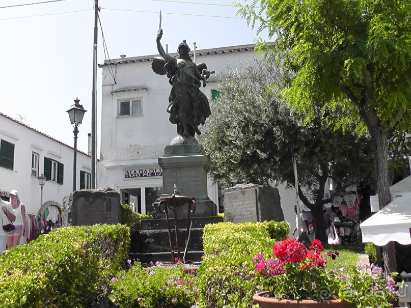 Вечный Рим, старый-новый Неаполь, о.Капри, яркая Амальфитана - вечная прекрасная страна Италия!