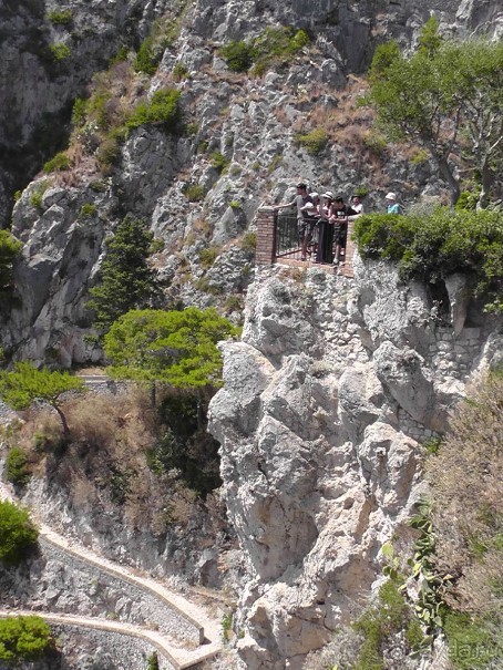 Альбом отзыва "Вечный Рим, старый-новый Неаполь, о.Капри, яркая Амальфитана - вечная прекрасная страна Италия!"