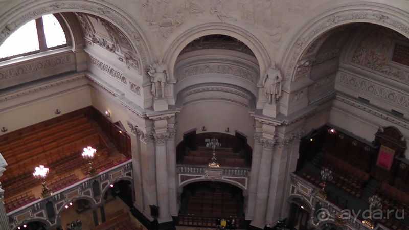 Берлин, Германия. Собор Берлинендом на Музейном острове.