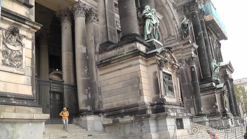 Берлин, Германия. Собор Берлинендом на Музейном острове.