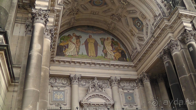 Берлин, Германия. Собор Берлинендом на Музейном острове.