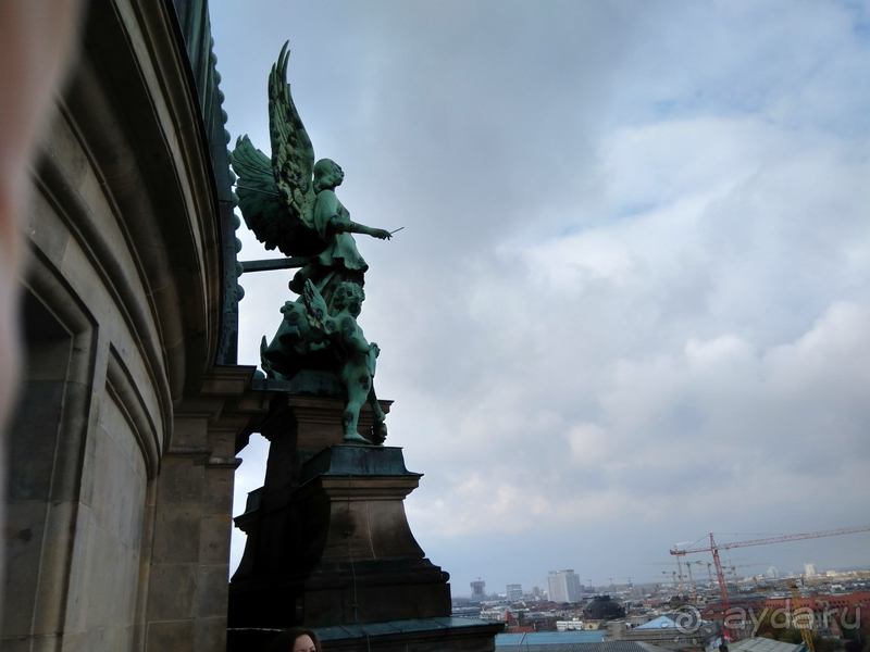 Берлин, Германия. Собор Берлинендом на Музейном острове.