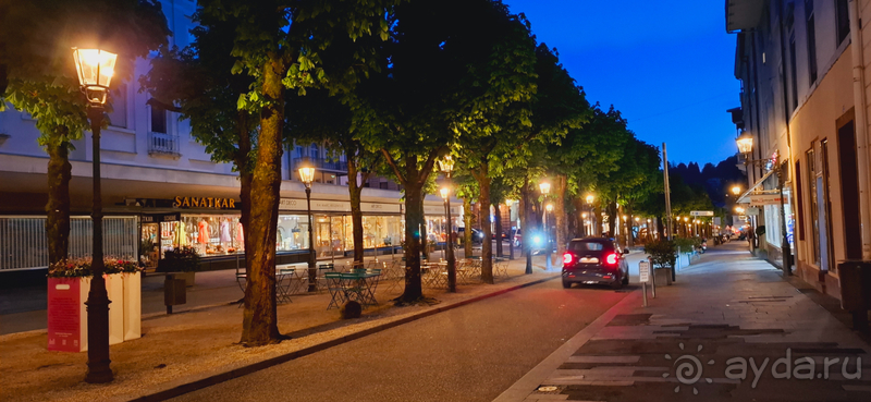 Альбом отзыва "Баден-Баден, Германия. «Есть на земле прекрасный уголок...». Ночной город."