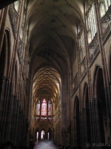 Прага - черный лебедь над Влтавой