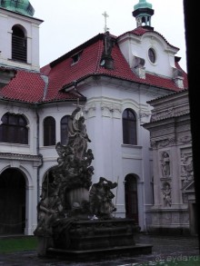 Прага - черный лебедь над Влтавой