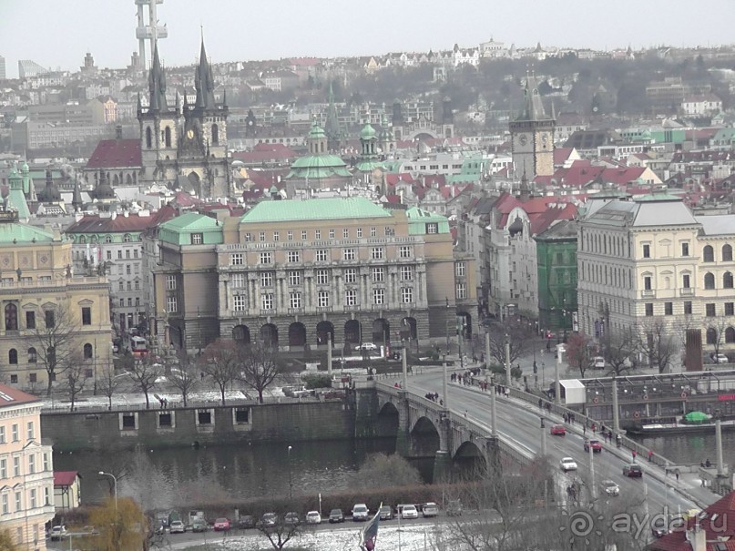 Прага - черный лебедь над Влтавой