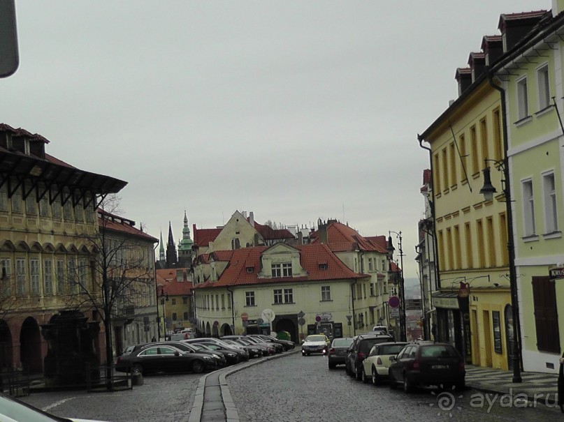 Прага - черный лебедь над Влтавой