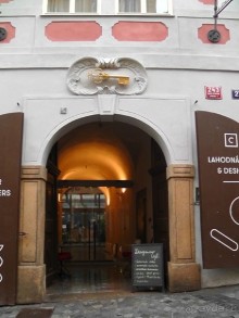 Прага - черный лебедь над Влтавой