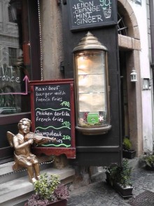 Прага - черный лебедь над Влтавой