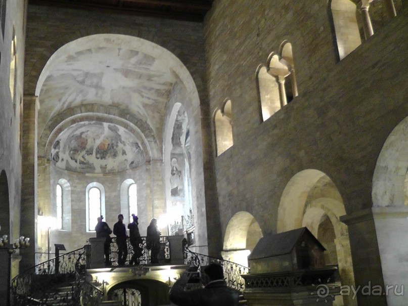 Прага - черный лебедь над Влтавой