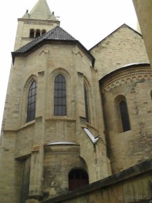 Прага - черный лебедь над Влтавой