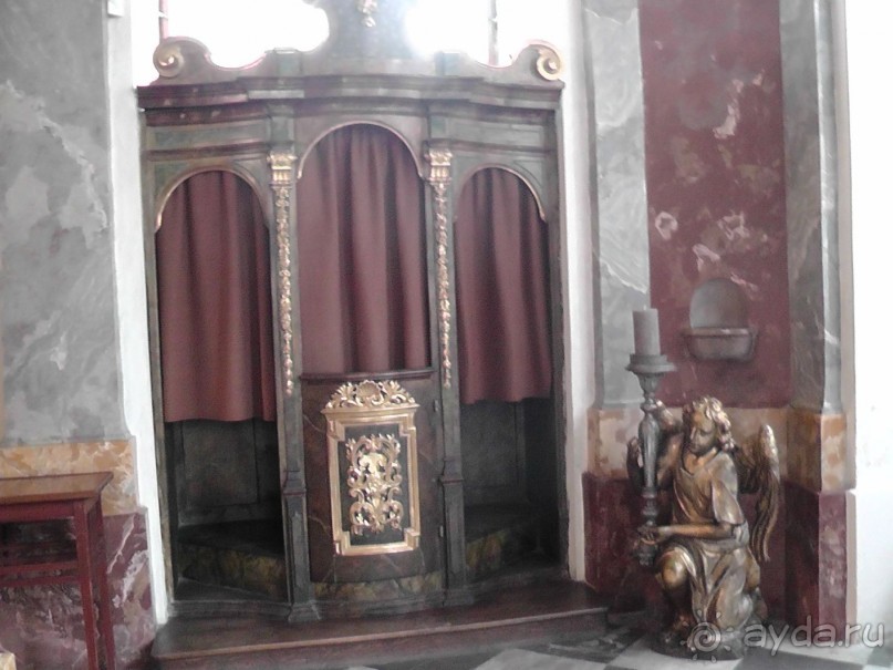 Прага - черный лебедь над Влтавой