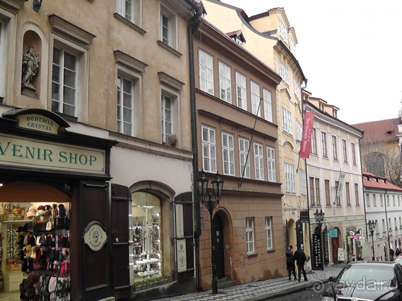 Прага - черный лебедь над Влтавой