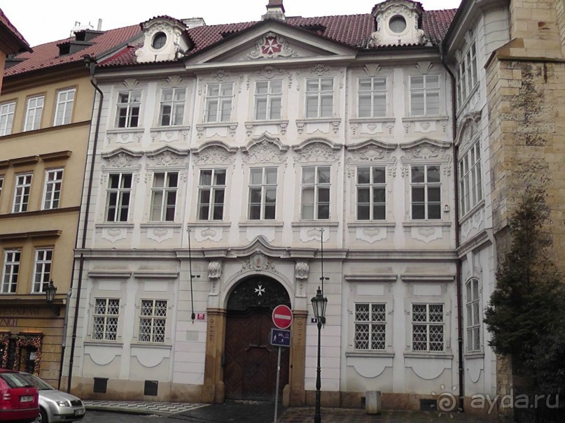 Прага - черный лебедь над Влтавой