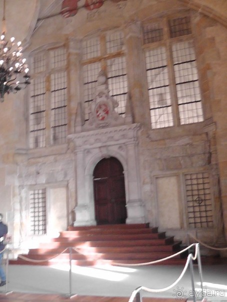 Прага - черный лебедь над Влтавой