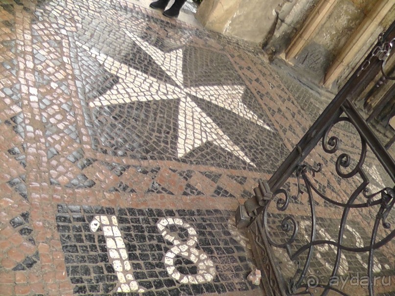 Прага - черный лебедь над Влтавой