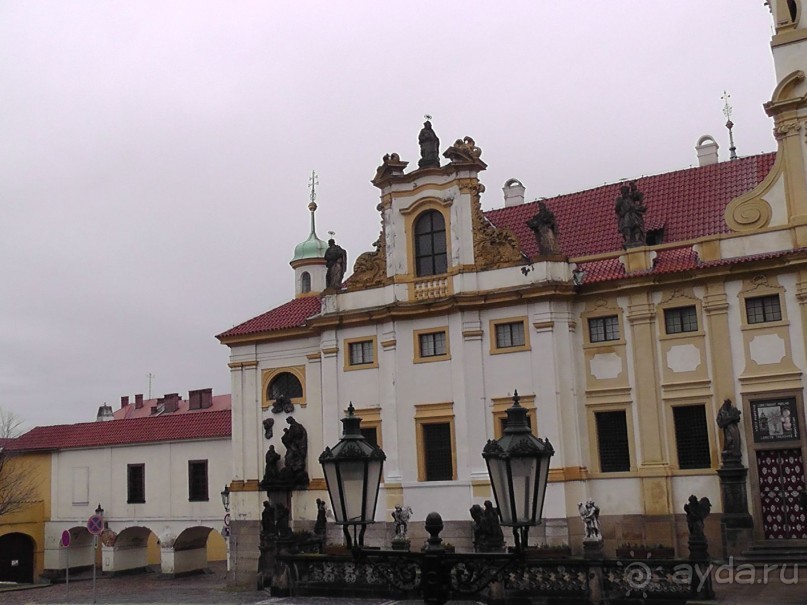 Прага - черный лебедь над Влтавой