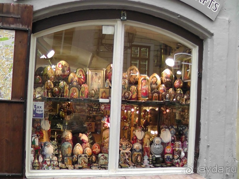 Прага - черный лебедь над Влтавой